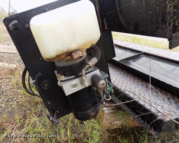 image for item FO9998 Maxon end gate lift