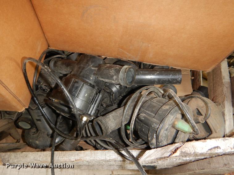 image for item FQ9817 Approximately 500 Met Spectrum 30D 3/4" G water meters