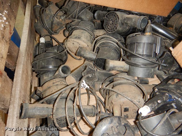 image for item FQ9817 Approximately 500 Met Spectrum 30D 3/4" G water meters