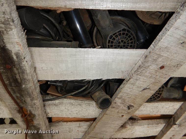 image for item FQ9817 Approximately 500 Met Spectrum 30D 3/4" G water meters