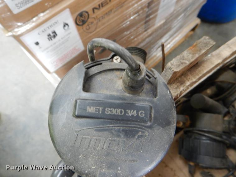 image for item FQ9817 Approximately 500 Met Spectrum 30D 3/4" G water meters