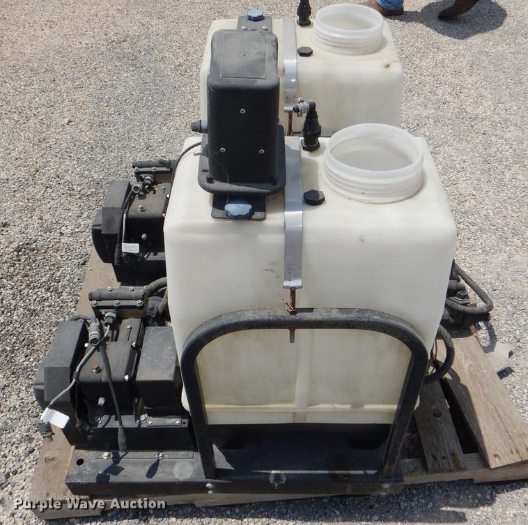 image for item FQ9840 Spray tank system