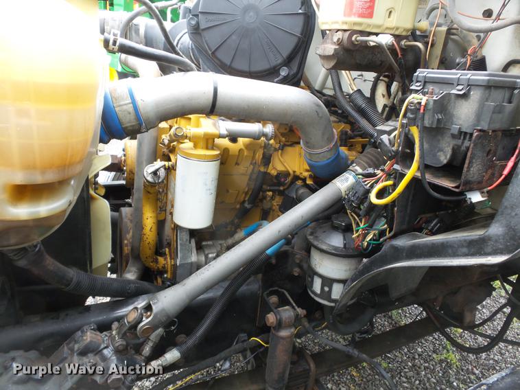 image for item CD9613 2006 Ford F650 Super Duty truck cab and chassis