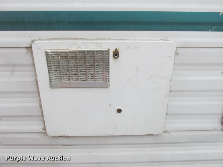 image for item DA8325 1999 Dutchman Classic camper