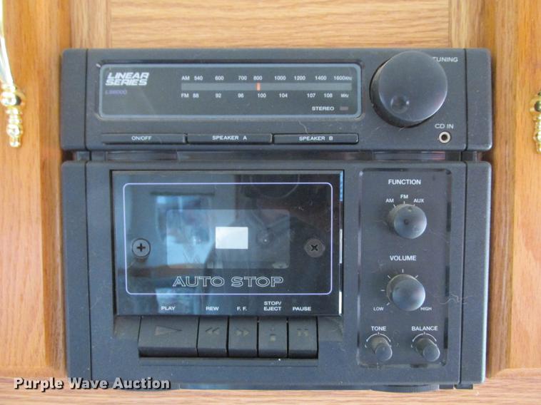 image for item DA8325 1999 Dutchman Classic camper