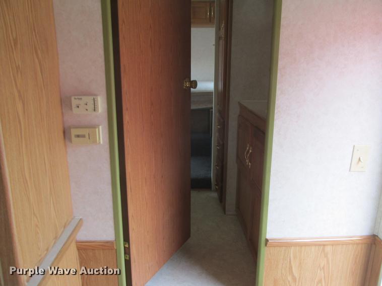 image for item DA8325 1999 Dutchman Classic camper