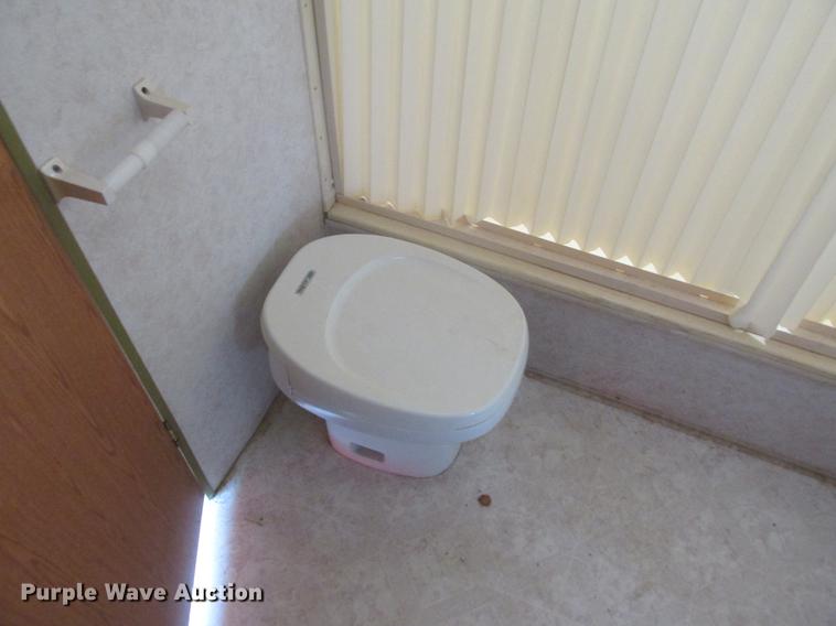 image for item DA8325 1999 Dutchman Classic camper