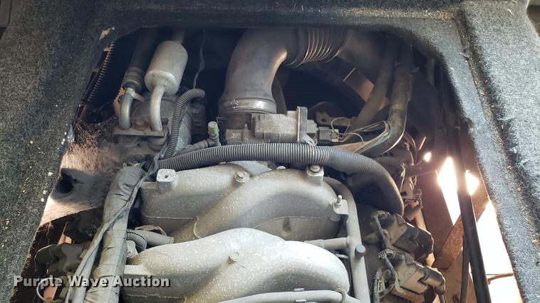 image for item DA8524 2004 Workhorse W22 medical clinic RV