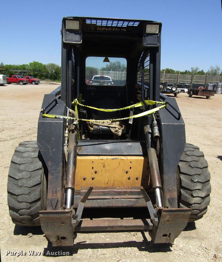 image for item DB4942 1998 New Holland LX865 skid steer