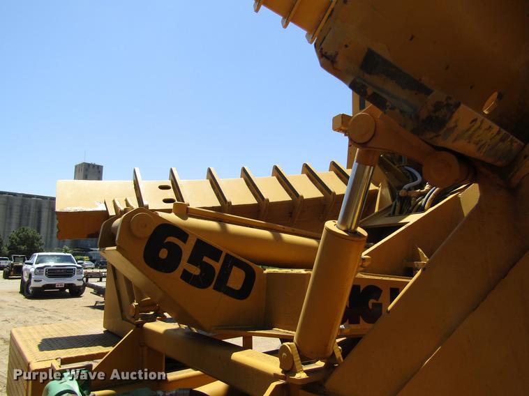 image for item DB4944 1995 Ford L9000 truck with Big John tree transplanter