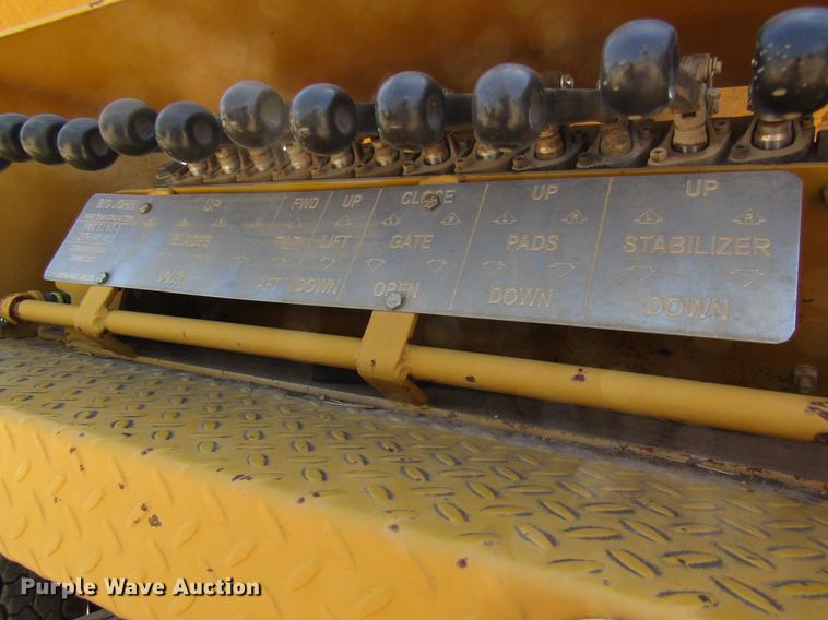 image for item DB4944 1995 Ford L9000 truck with Big John tree transplanter