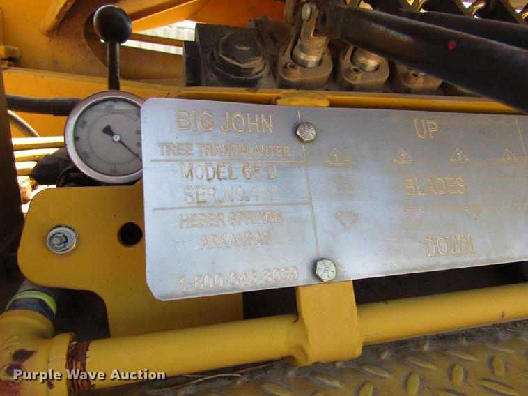 image for item DB4944 1995 Ford L9000 truck with Big John tree transplanter