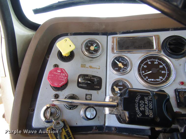 image for item DB4944 1995 Ford L9000 truck with Big John tree transplanter