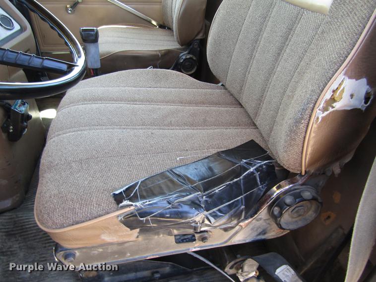 image for item DB4944 1995 Ford L9000 truck with Big John tree transplanter