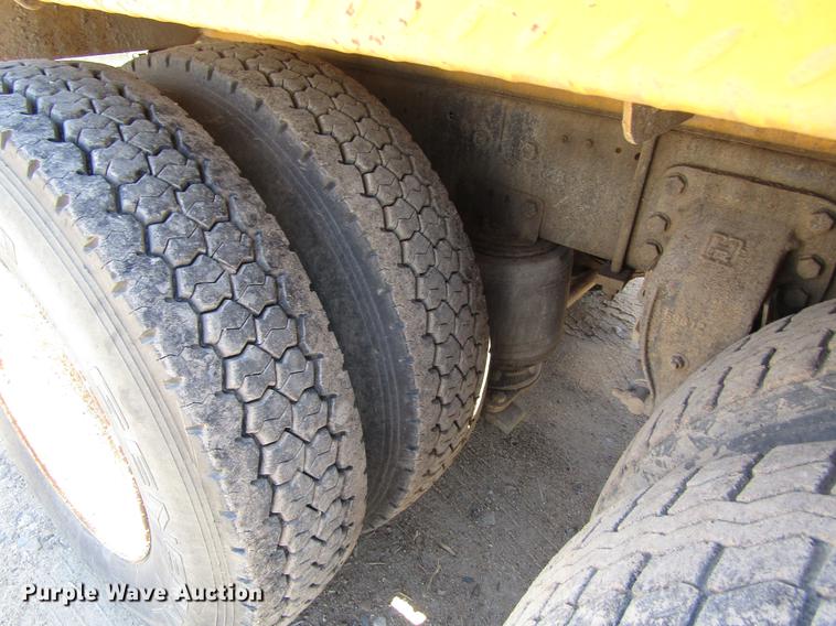 image for item DB4944 1995 Ford L9000 truck with Big John tree transplanter