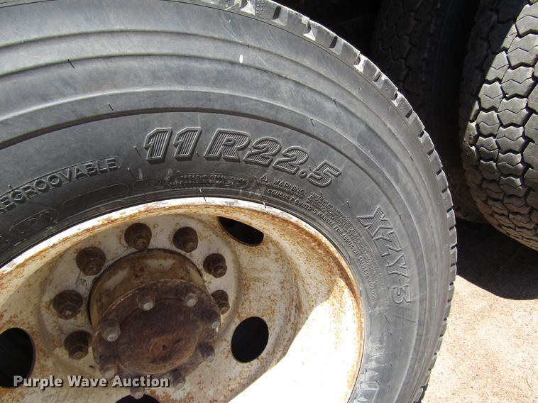 image for item DB4944 1995 Ford L9000 truck with Big John tree transplanter