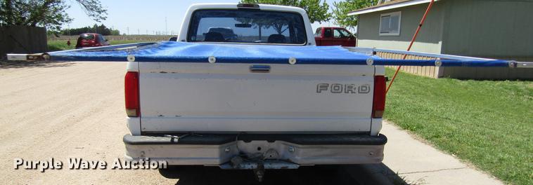 image for item DB4947 1994 Ford F150 SuperCab pickup truck