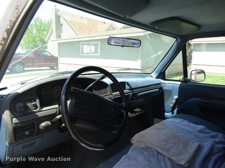 image for item DB4947 1994 Ford F150 SuperCab pickup truck