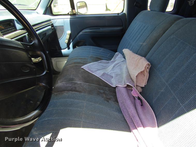 image for item DB4947 1994 Ford F150 SuperCab pickup truck