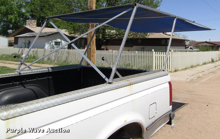 image for item DB4947 1994 Ford F150 SuperCab pickup truck