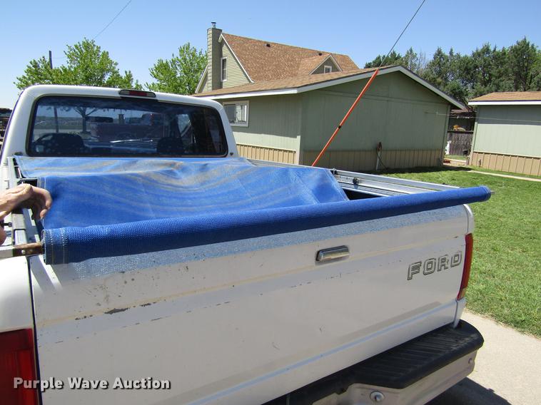 image for item DB4947 1994 Ford F150 SuperCab pickup truck