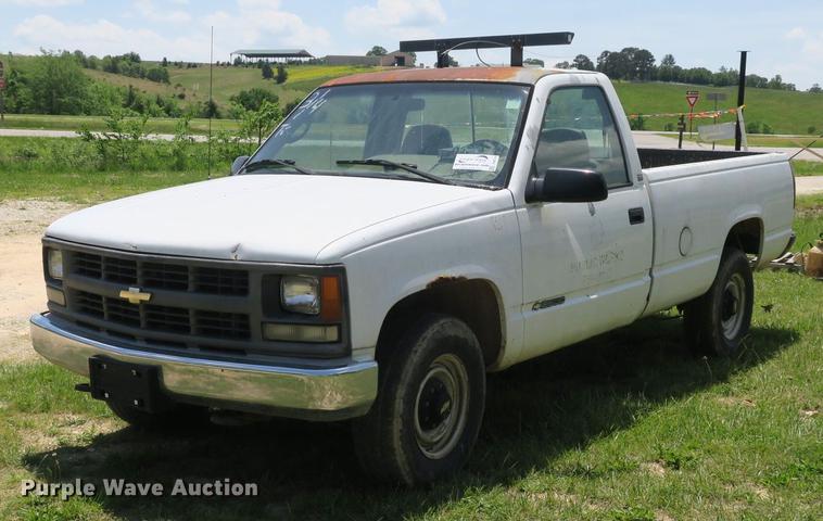 image for item DB8764 1995 Chevrolet Cheyenne 2500 pickup truck