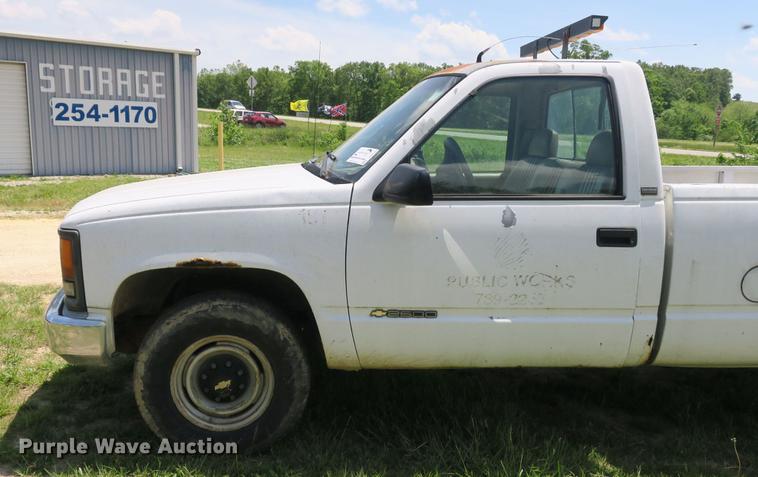 image for item DB8764 1995 Chevrolet Cheyenne 2500 pickup truck