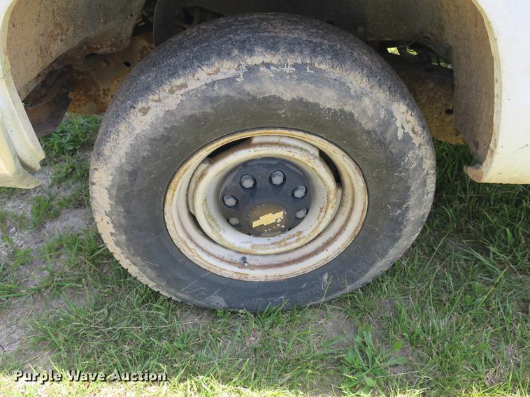image for item DB8764 1995 Chevrolet Cheyenne 2500 pickup truck