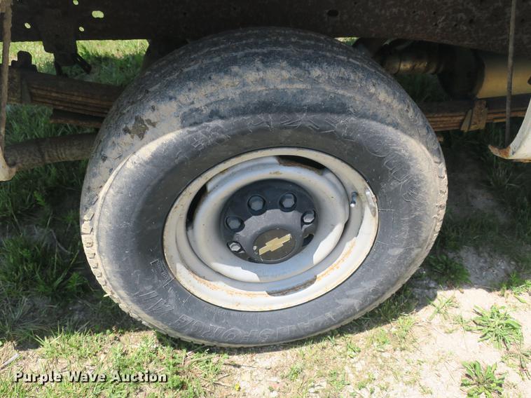 image for item DB8764 1995 Chevrolet Cheyenne 2500 pickup truck