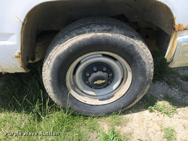 image for item DB8764 1995 Chevrolet Cheyenne 2500 pickup truck