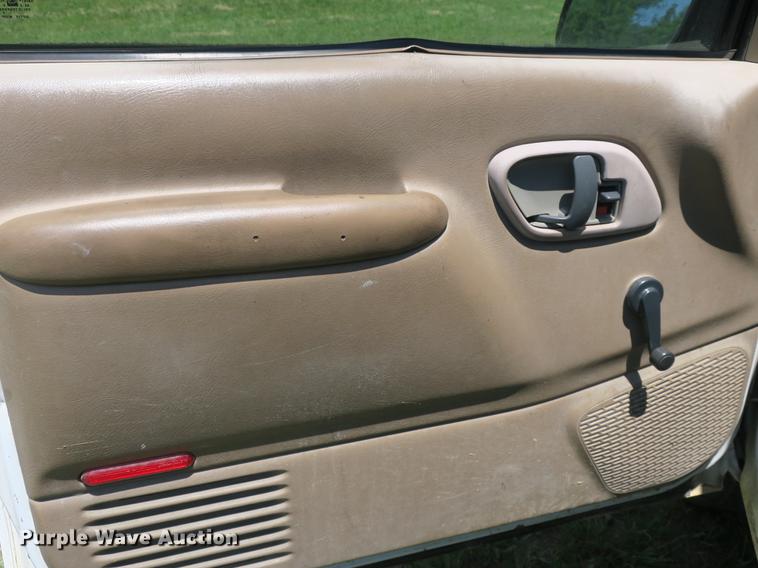 image for item DB8764 1995 Chevrolet Cheyenne 2500 pickup truck