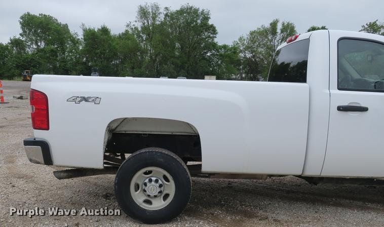 image for item DB8775 2007 Chevrolet Silverado 2500HD pickup truck