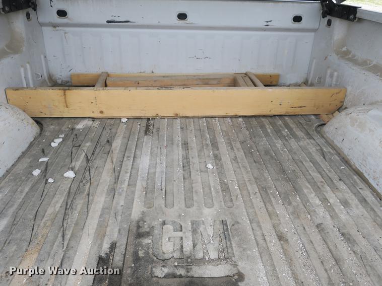 image for item DB8776 2013 Chevrolet Silverado 1500 Ext. Cab pickup truck