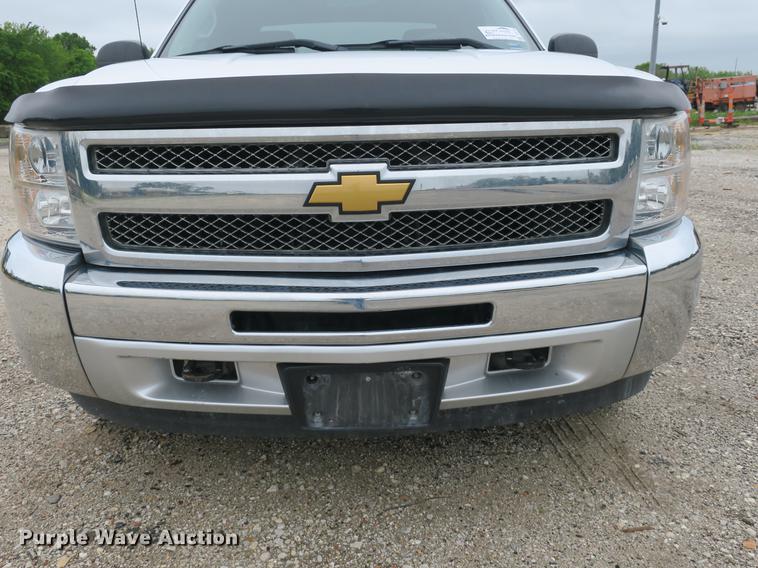 image for item DB8776 2013 Chevrolet Silverado 1500 Ext. Cab pickup truck