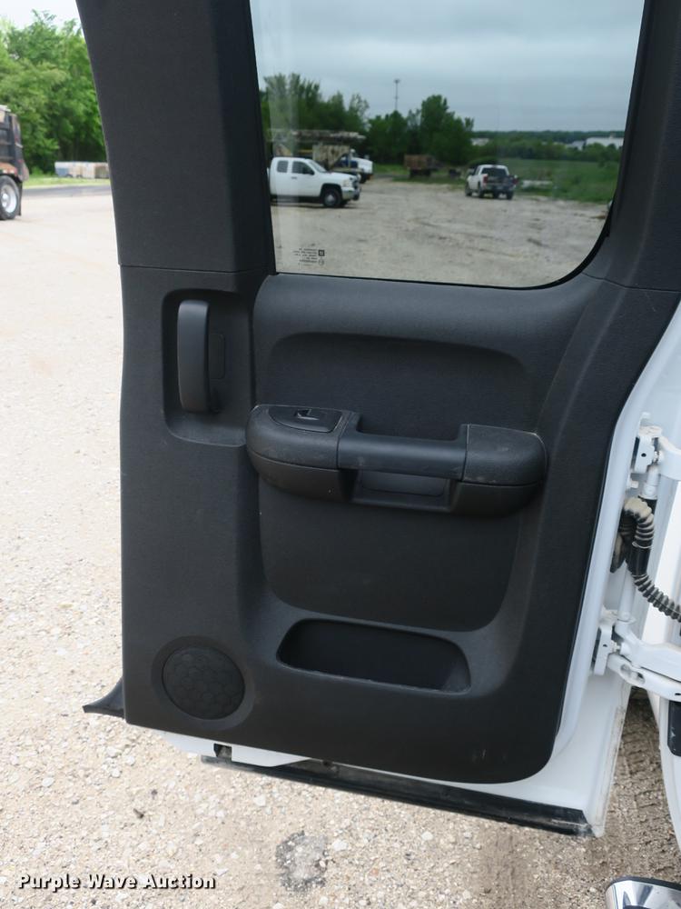 image for item DB8776 2013 Chevrolet Silverado 1500 Ext. Cab pickup truck