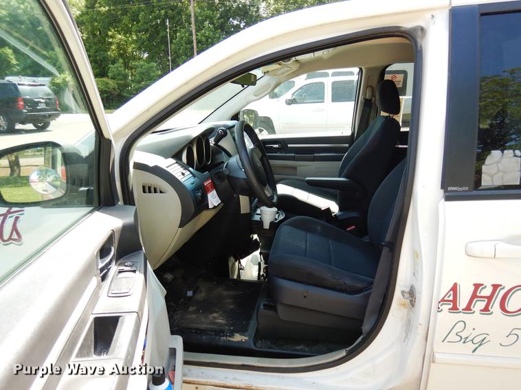 image for item DB9628 2010 Dodge Grand Caravan handicap accessible van