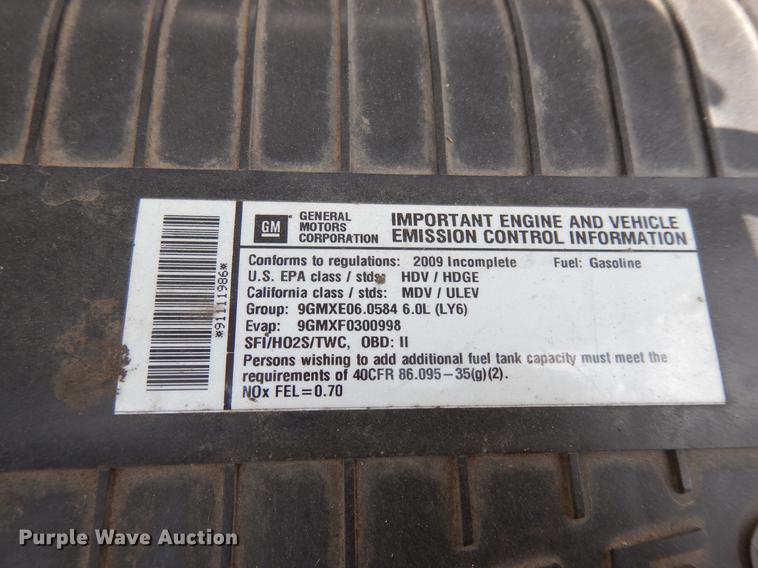 image for item DB9629 2009 Chevrolet Express 3500 shuttle bus