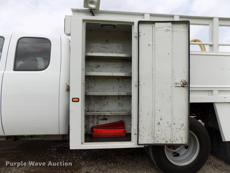 image for item DB9645 2011 Chevrolet Silverado 2500HD Ext. Cab utility bed pickup truck