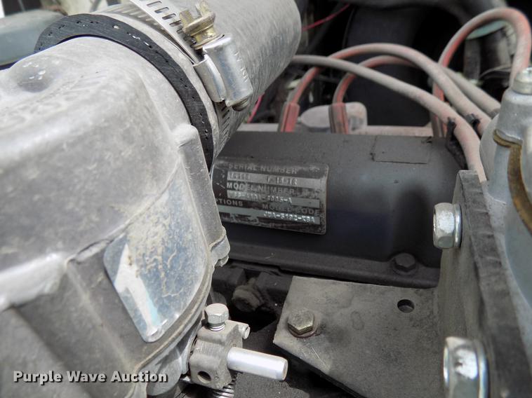 image for item DB9647 Tennant 528 floor scrubber