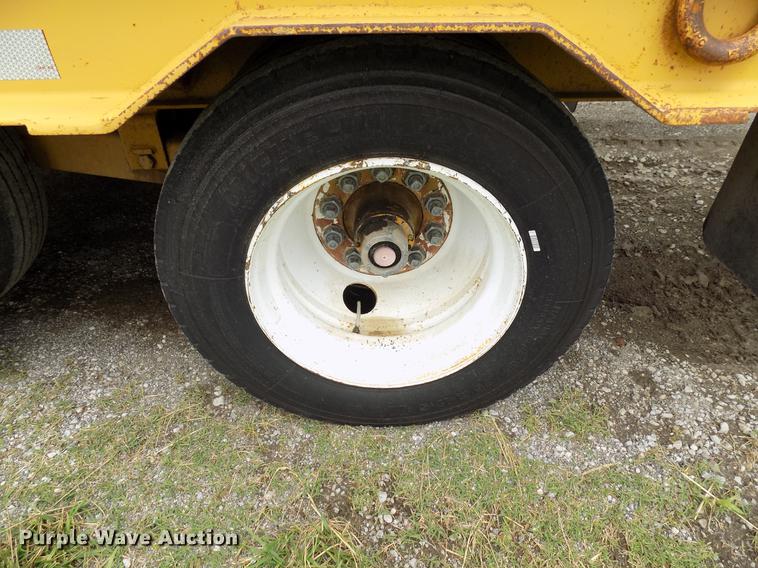 image for item DB9650 2007 Belshe DT255 equipment trailer