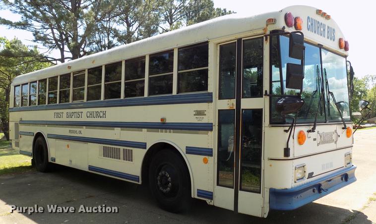 image for item DB9715 1997 Thomas Built Saf-T-Liner MVP ER school bus