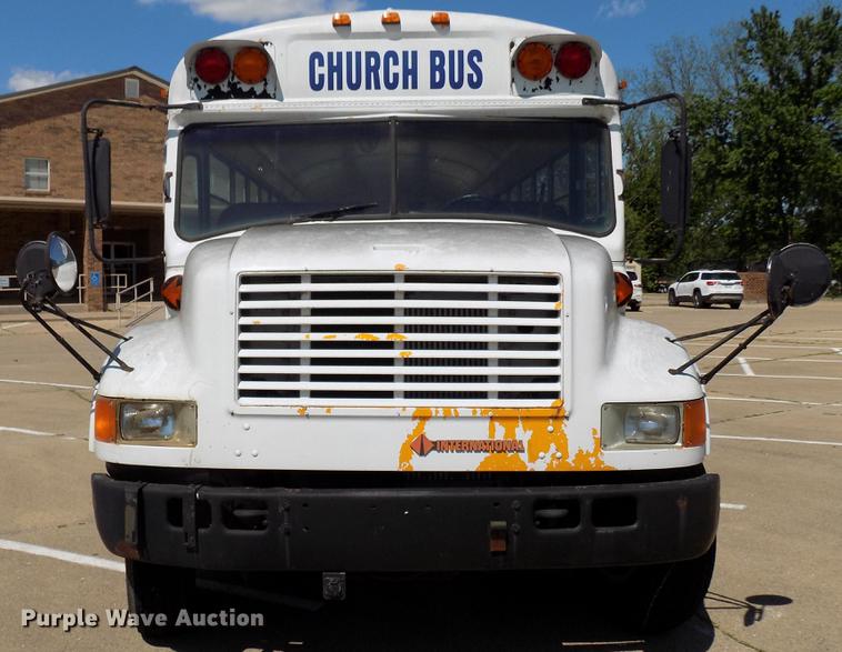 image for item DB9716 1990 International 3800 school bus