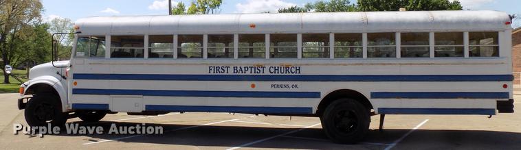 image for item DB9716 1990 International 3800 school bus