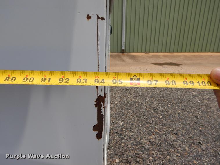 image for item DC0229 2005 Ford F550 Super Duty service truck with crane