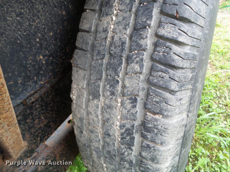 image for item DC4572 2015 McElrath 512LE pipe trailer