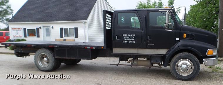 image for item DC4575 1999 Sterling L8500 flatbed truck