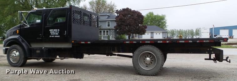 image for item DC4575 1999 Sterling L8500 flatbed truck