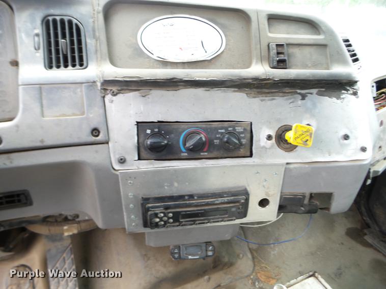 image for item DC4575 1999 Sterling L8500 flatbed truck