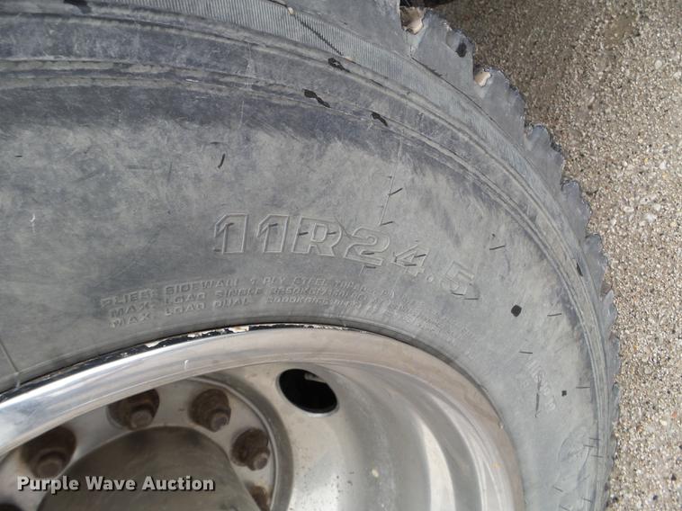 image for item DC4575 1999 Sterling L8500 flatbed truck