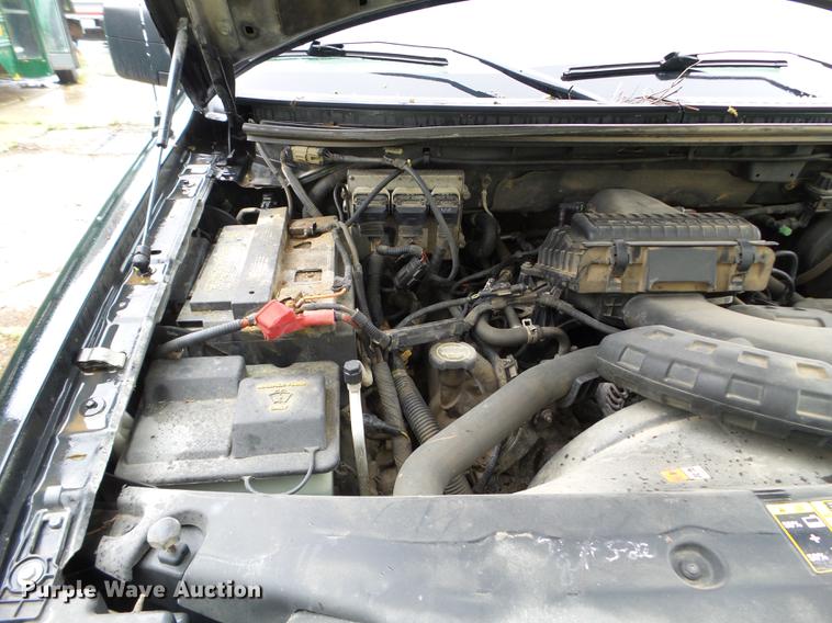 image for item DC4576 2004 Ford F150 SuperCrew pickup truck